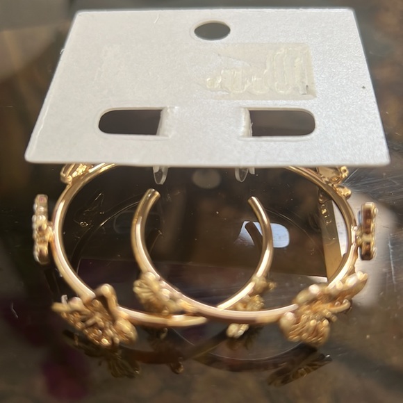 SUGARFIX BUTTERFLY HOOP EARRINGS - Picture 2 of 4